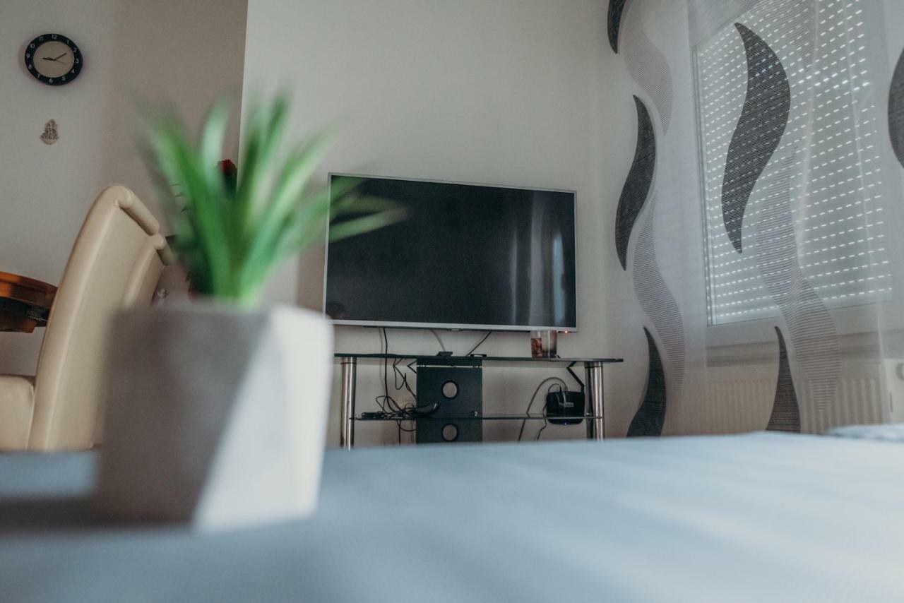 Apartman "Joka" Джяково Экстерьер фото